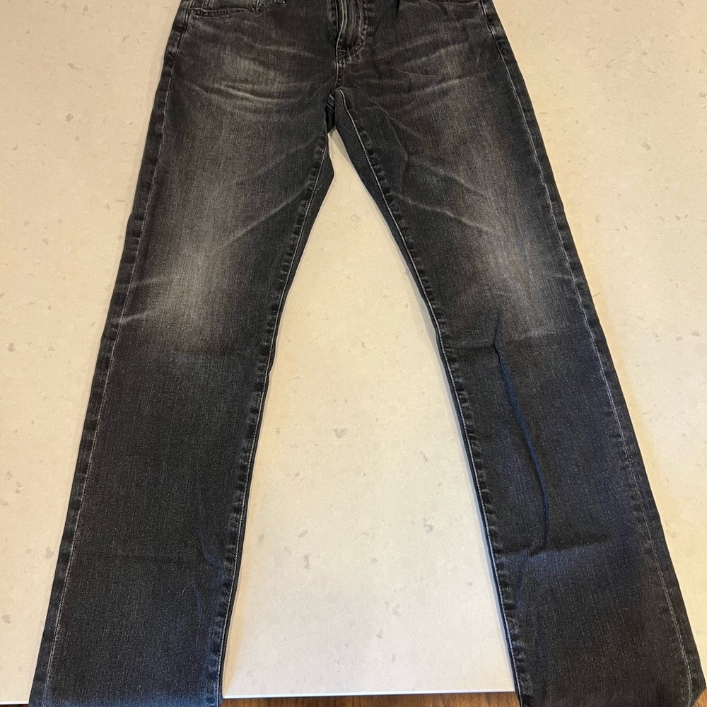 AG black Denim Jeans - the Graduate Tailored Leg 30R - barely worn